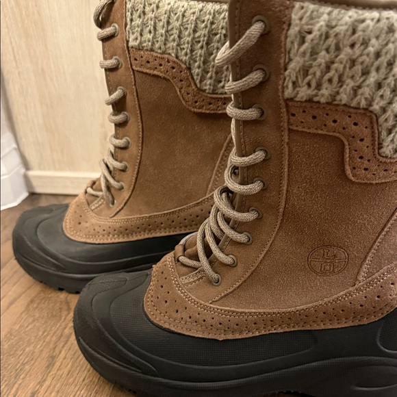 New Winter Boots Women’s Size 8 - Picture 3 of 12